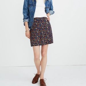 Madewell Side Button Mini Skirt in Navy Floral